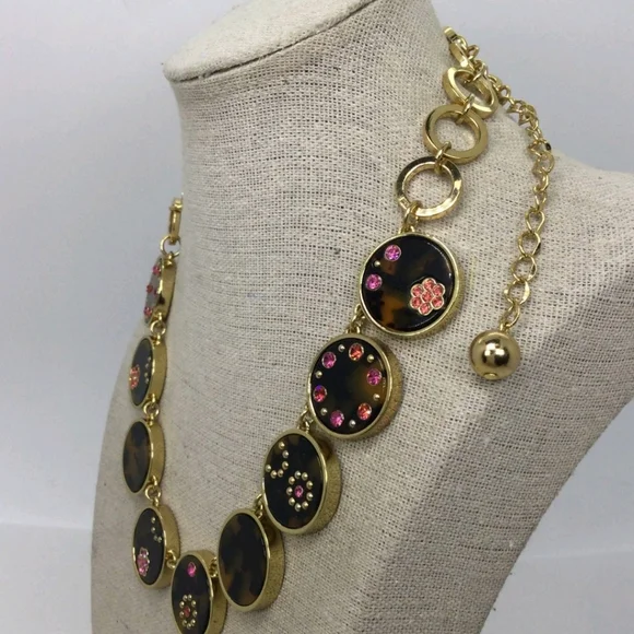 Kate Spade New York Tortoise Shell & Rhinestone Disc Necklace NWOT - Picture 2 of 5